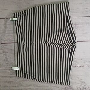 Attention striped stretchy shorts size large